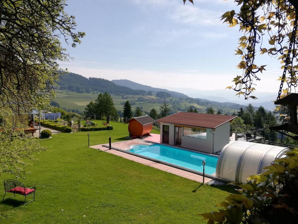 Erlebnisbauernhof Steinerhof In Kaernten Liebenfels Esterno foto